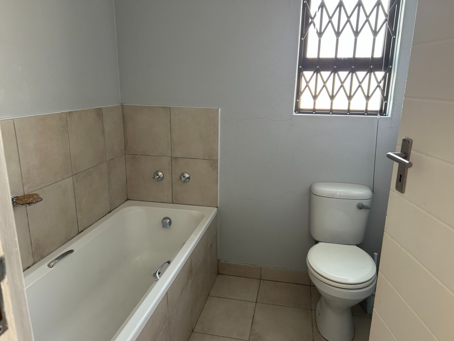 3 Bedroom Property for Sale in Amalinda Eastern Cape